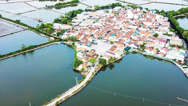 Ốc đảo yên bình Hà Liên