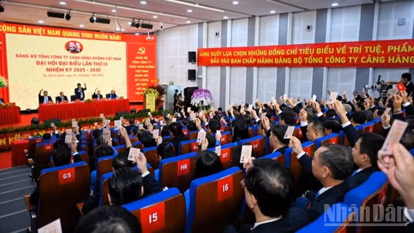 Đại hội Đảng bộ ACV lần thứ III, nhiệm kỳ 2025-2030 có sự tham dự của 219 đảng viên ưu tú.