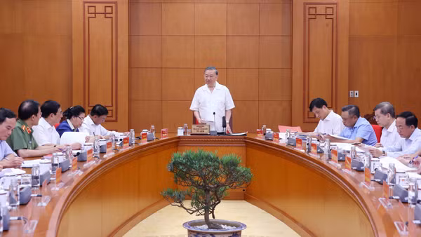 Tổng Bí thư, Chủ tịch nước Tô Lâm phát biểu chỉ đạo. (Ảnh: Văn Điệp/TTXVN)