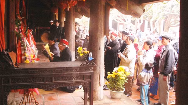 Một chuyến về nguồn Thanh Hóa của dòng họ Trịnh ở Đa Sỹ (Hà Đông, Hà Nội).