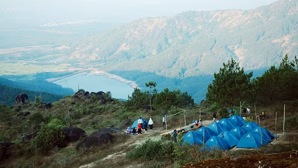 Chinh phục “nóc nhà” Pleiku