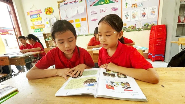 Sách giáo khoa thống nhất sẽ tạo điều kiện thuận lợi hơn cho việc dạy và học.