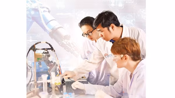 Nhiều cơ sở giáo dục đang xây dựng phát triển hệ thống đào tạo nhân lực công nghệ chất lượng cao. 