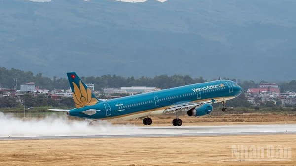 Vietnam Airlines bổ sung các chuyến bay Hà Nội-Điện Biên trong tháng 3, tạo điều kiện thuận lợi cho người dân và du khách tham dự Lễ hội Hoa Ban 2026.