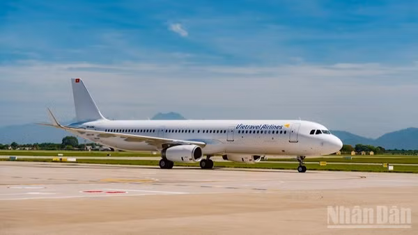 Tàu bay mới của Vietravel Airlines thuộc dòng Airbus A321, mang số hiệu VN-A290.