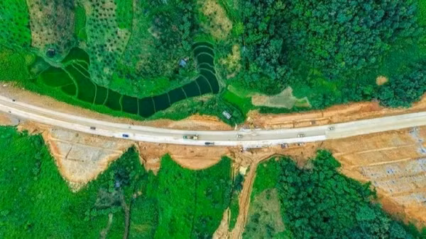 Một đoạn tuyến đường cao tốc Đồng Đăng-Trà Lĩnh, huy động vốn và triển khai theo mô hình PPP++.