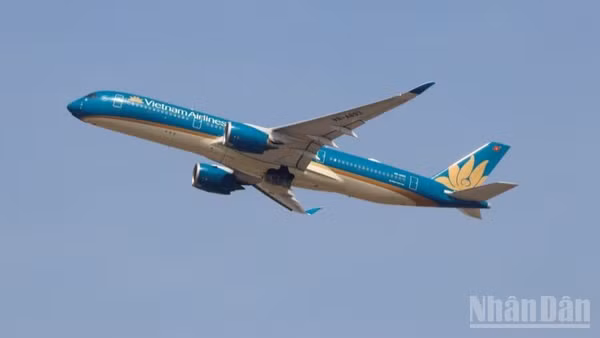 Vietnam Airlines Group cải thiện tỷ lệ đúng giờ và duy trì chất lượng vận hành ổn định trong bối cảnh nhu cầu đi lại tiếp tục tăng cao.