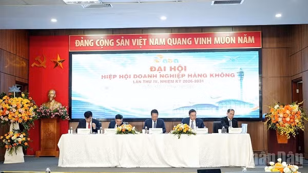 Trong chặng phát triển mới, Hiệp hội Doanh nghiệp Hàng không Việt Nam được kỳ vọng sẽ trở thành điểm kết nối của cộng đồng doanh nghiệp, góp phần xây dựng ngành hàng không an toàn, hiện đại.