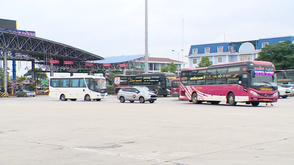 Quản lý vận tải hành khách, cần siết chặt ngay từ điểm xuất phát.