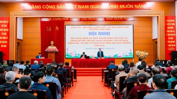 Quang cảnh buổi đối thoại.