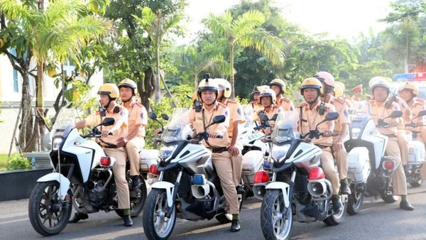 Cảnh sát giao thông Thành phố Hồ Chí Minh. 