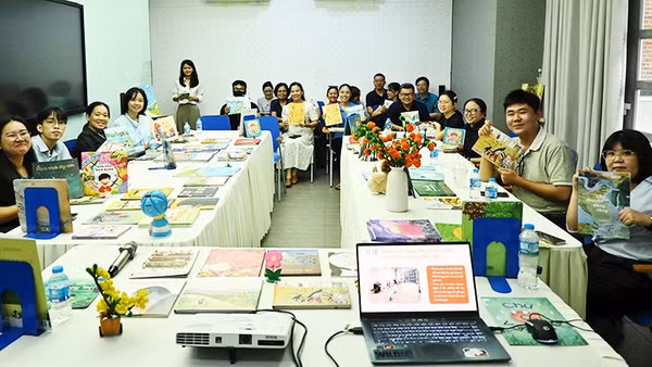Ngày hội Sách tranh Thiếu nhi đầu tiên tại Việt Nam
