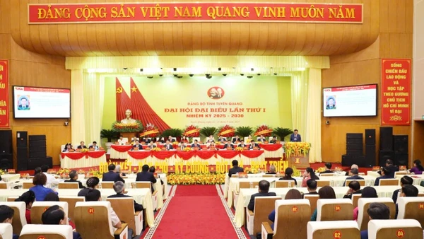 Đại hội đại biểu Đảng bộ tỉnh Tuyên Quang lần thứ I, nhiệm kỳ 2025-2030 họp phiên bế mạc.