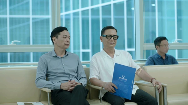 Xã Đăk Kôi Thu Hút Đầu Tư Phát Triển Du Lịch Cộng Đồng Nghệ Sĩ Nhân Dân Trung Anh Và Nghệ Sĩ Ưu Tú Phạm Cường Trong Phim. (Ảnh; Vfc)