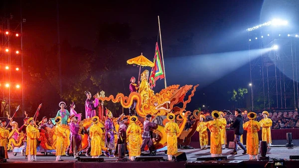 Một màn trình diễn trong đêm nghệ thuật. (Ảnh: Ban tổ chức)