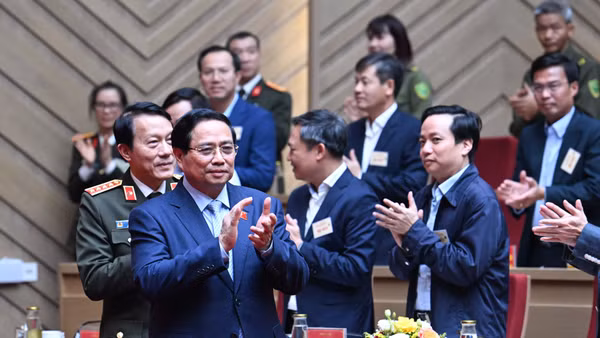 Thủ tướng Phạm Minh Chính đến dự hội nghị.