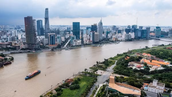 Thành phố Hồ Chí Minh đang khẩn trương hoàn thiện bảng giá đất để công bố vào 1/1/2026.