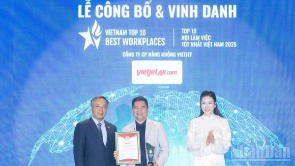 Vietjet được vinh danh top 10 Nơi làm việc tốt nhất Việt Nam 2025, đồng thời góp mặt trong top 50 Nhà tuyển dụng ưa thích nhất và top 500 Nhà tuyển dụng hàng đầu Việt Nam 2025.