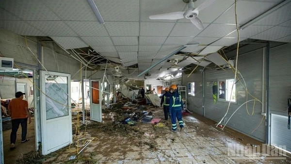 Vượt qua thiên tai và đau thương, tập thể người lao động tại dự án đường cao tốc Đồng Đăng-Trà Lĩnh sớm bước vào quá trình tái thiết, trở lại nhịp độ thi công thường ngày.