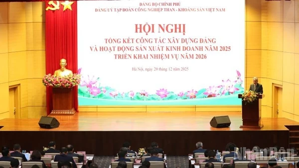 Quang cảnh hội nghị tổng kết.
