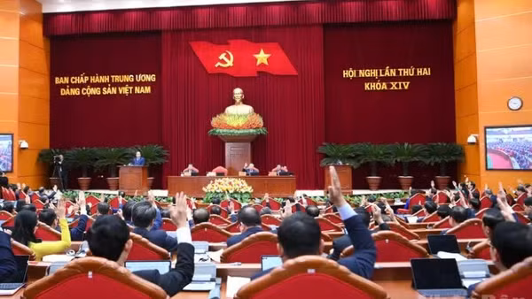 Toàn cảnh phiên bế mạc Hội nghị lần thứ hai Ban Chấp hành Trung ương Đảng Cộng sản Việt Nam khóa XIV. (Ảnh: ĐĂNG KHOA)