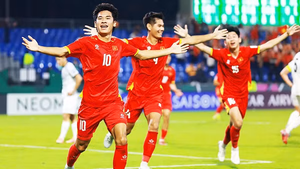 Đội tuyển U23 Việt Nam thể hiện bản lĩnh và đấu pháp hợp lý tại Vòng chung kết Giải vô địch U23 châu Á.