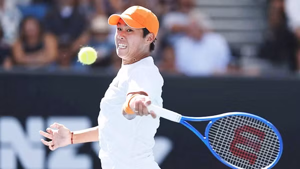 Từ một vận động viên vô danh, Learner Tien liên tục thăng tiến để lọt vào tốp 30 tay vợt nam hay nhất thế giới.