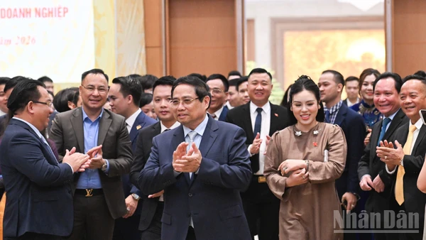 Thủ tướng Chính phủ Phạm Minh Chính tới dự Hội nghị doanh nghiệp góp phần vào tăng trưởng hai con số.