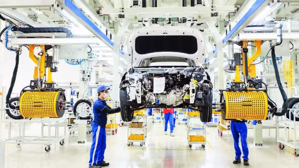 Nhà máy sản xuất ô-tô Hyundai Thành Công tại Khu công nghiệp Gián Khẩu Ninh Bình (Ảnh THANH HÀ).