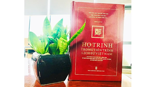 Ra sách về công lao của họ Trịnh