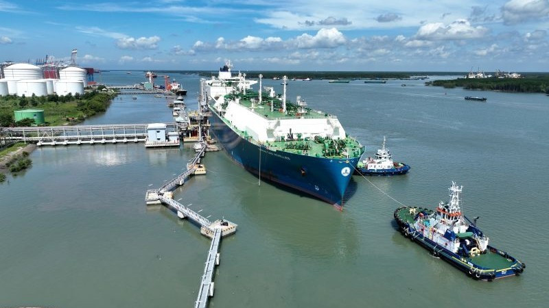 PV GAS là đơn vị đầu tiên đưa chuyến tàu nhập khẩu LNG đến Việt Nam. h2-pv-gas-kho.jpg