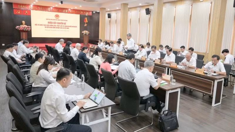 Quang cảnh buổi làm việc Đoàn đại biểu Quốc hội Thành phố Hồ Chí Minh với Tập đoàn VRG.