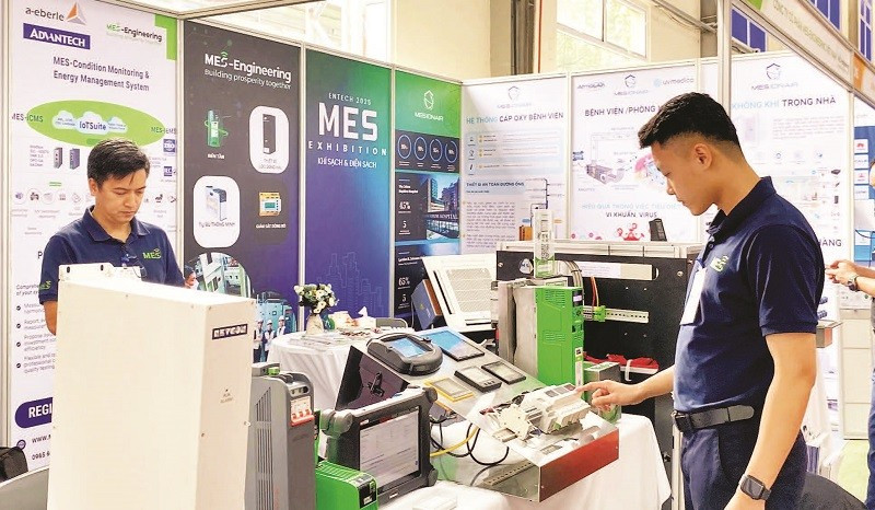 Các công nghệ, giải pháp mới có khả năng giải quyết bài toán khó về giao thông, môi trường... được khuyến khích thông qua hoạt động thử nghiệm có kiểm soát. (Ảnh HÀ NỘI)
