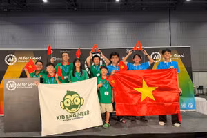 Hai đội tuyển học sinh Việt Nam (HMD và Mission Possible) giành giải Nhì tại cuộc thi.