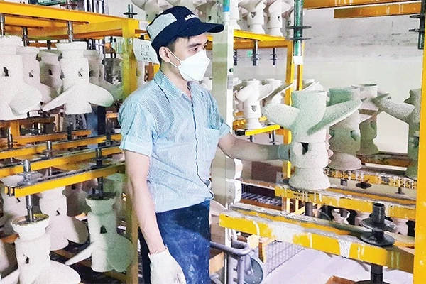 Hoạt động sản xuất Công ty TNHH Juki Việt Nam (Nhật Bản), Khu chế xuất Tân Thuận, Thành phố Hồ Chí Minh.