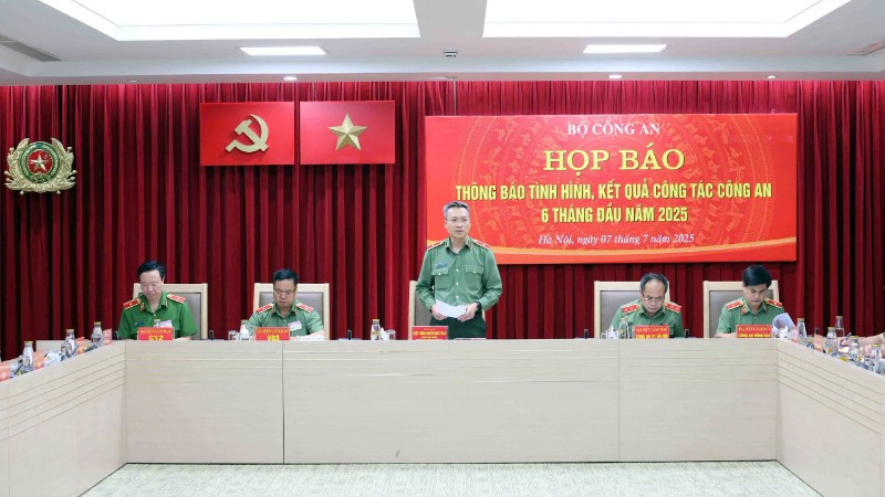 Bộ Công an họp báo kết quả công tác 6 tháng đầu năm.