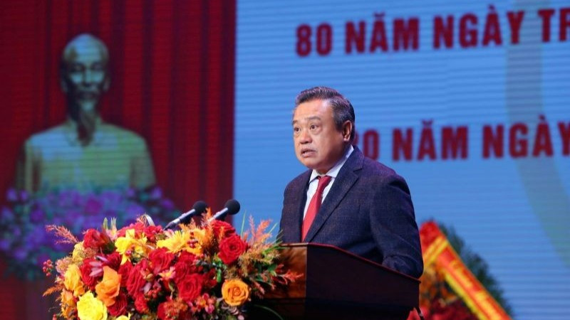 Chủ tịch Ủy ban nhân dân thành phố Hà Nội Trần Sỹ Thanh trình bày diễn văn. z6858790587336-cb6376e6b8ae46d3402af6c5c16f91df-2688.jpg