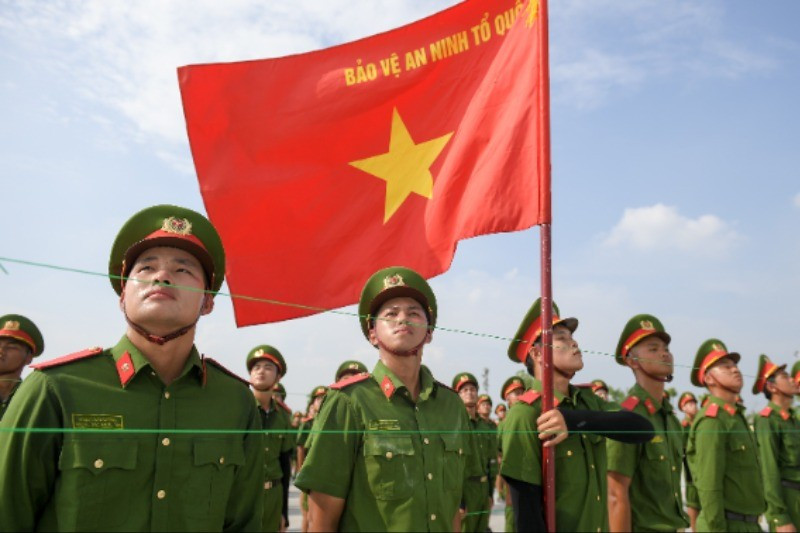 Nhiệm vụ vinh quang. 7-4324.jpg