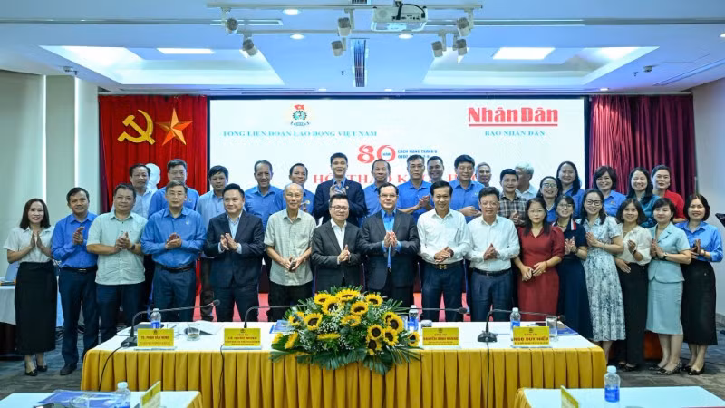 Các đại biểu tham gia hội thảo khoa học. (Ảnh: DUY LINH)