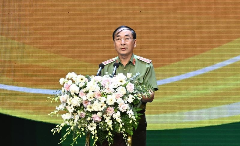 Thứ trưởng Trần Quốc Tỏ phát biểu khai mạc. thu-truong-to.jpg