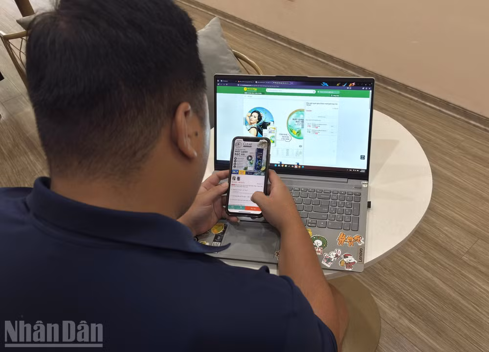 Khi mua hàng online chưa chắc đã rẻ hơn ngoài chợ