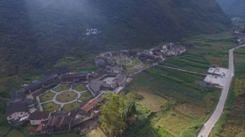 Làng Văn hóa Du lịch cộng đồng dân tộc H'Mông thôn Pả Vi Hạ, xã Mèo Vạc, tỉnh Tuyên Quang. (Ảnh TN)