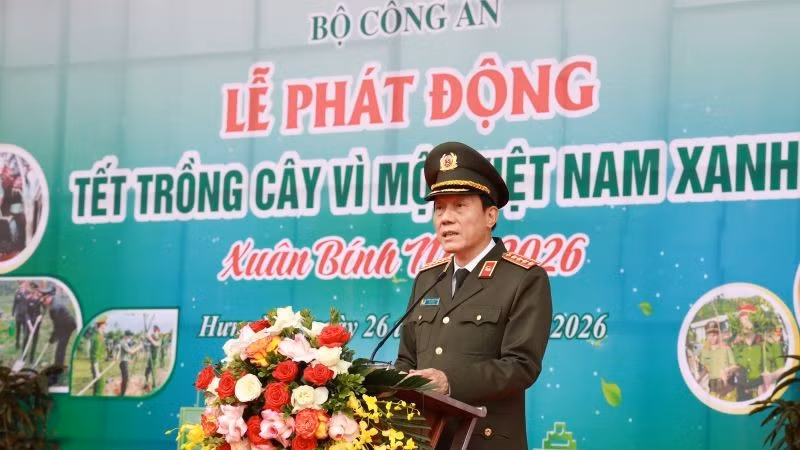 Đại tướng Lương Tam Quang, Ủy viên Bộ Chính trị, Bộ trưởng Công an chủ trì Lễ phát động “Tết trồng cây vì một Việt Nam xanh”.