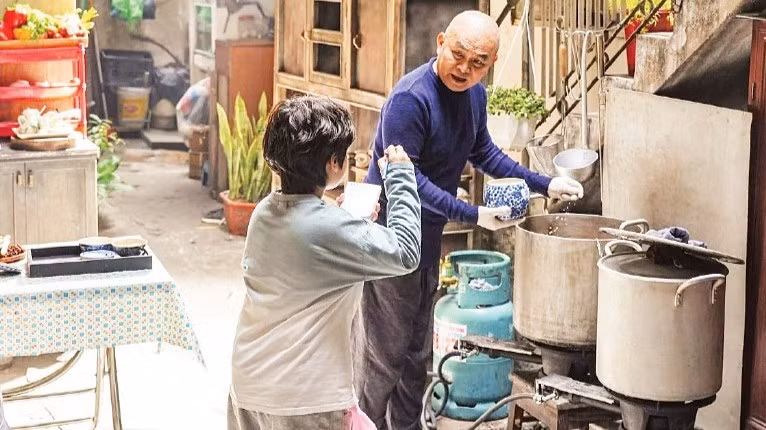 Cảnh trong "Mùi phở" - bộ phim thu hút khán giả dịp đầu năm 2026. (Ảnh: MINH ANH)