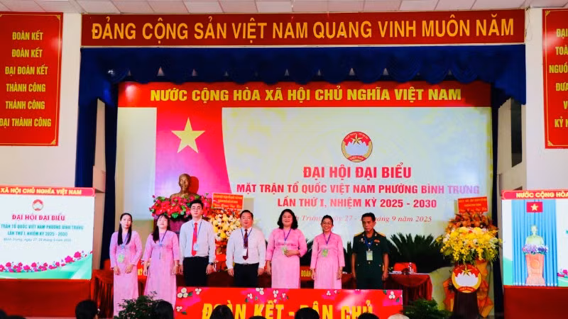 Đại hội được tổ chức trang trọng, đúng quy trình, tiết kiệm, hiệu quả, bảo đảm đúng thời gian, nội dung theo hướng dẫn của cấp trên.
