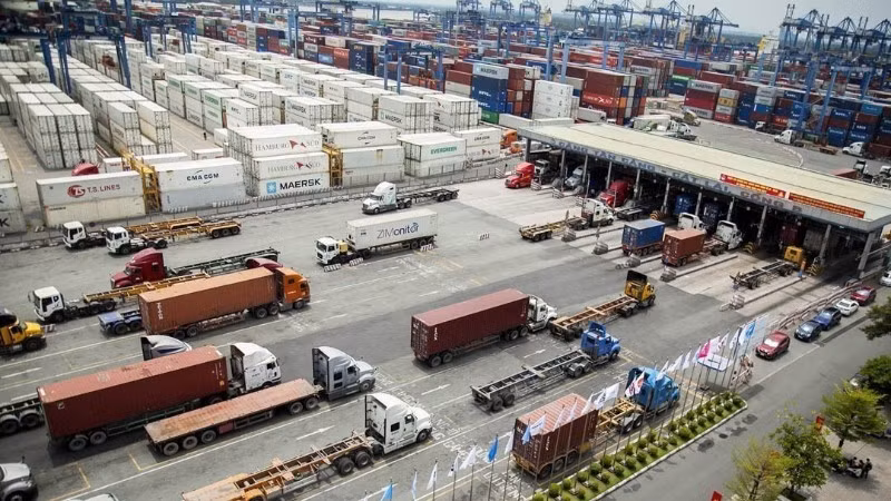 Sàn giao dịch hàng hóa Việt Nam: Từng bước hình thành “trung tâm định giá” cho nông sản và nguyên liệu.