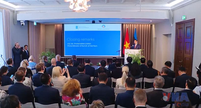 Chiều 6/6 (theo giờ địa phương), tại thủ đô Tallinn, Thủ tướng Phạm Minh Chính dự Tọa đàm doanh nghiệp Việt Nam-Estonia.