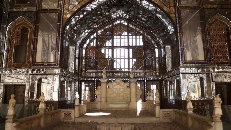 Ảnh chụp ngày 3/3/2026 cho thấy tình trạng hư hại của Cung điện Golestan tại Tehran, Iran. (Ảnh: THX)