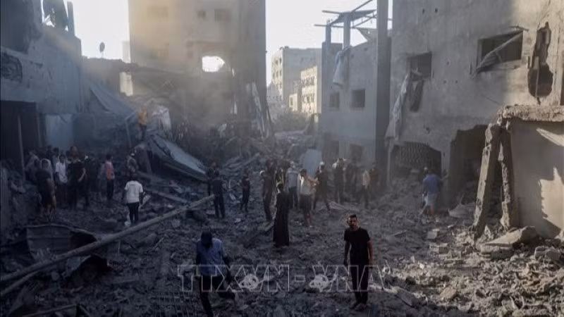 Cảnh tàn phá sau cuộc không kích của Israel tại Gaza. (Ảnh: THX/TTXVN) 