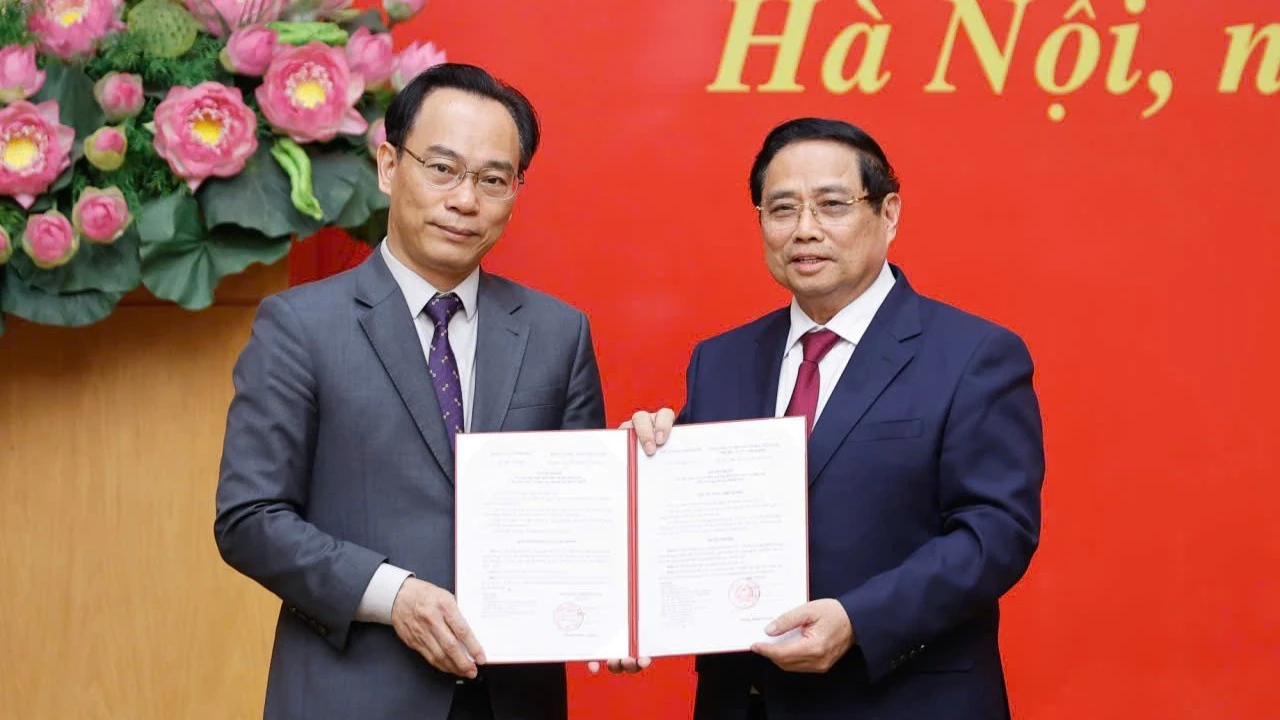 Ông Hoàng Minh Sơn Được Giao Quyền Bộ Trưởng Giáo Dục Và Đào Tạo